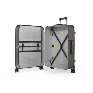 куфар с лого