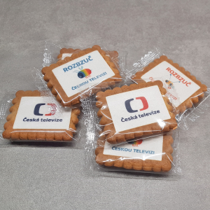 бисквити с лого